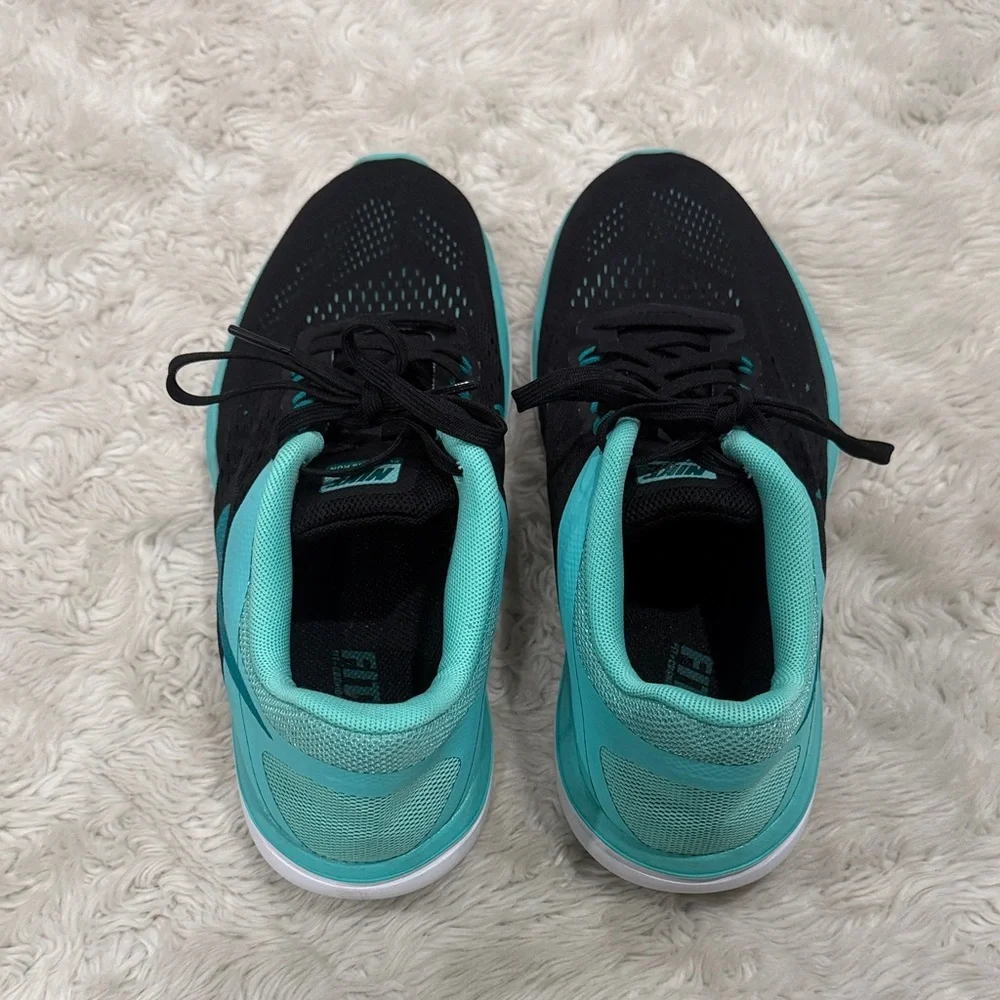Nike Flex‎ 2016 RN running shoes in Black and Teal Woman’s Athletic Sneakers 7.5
